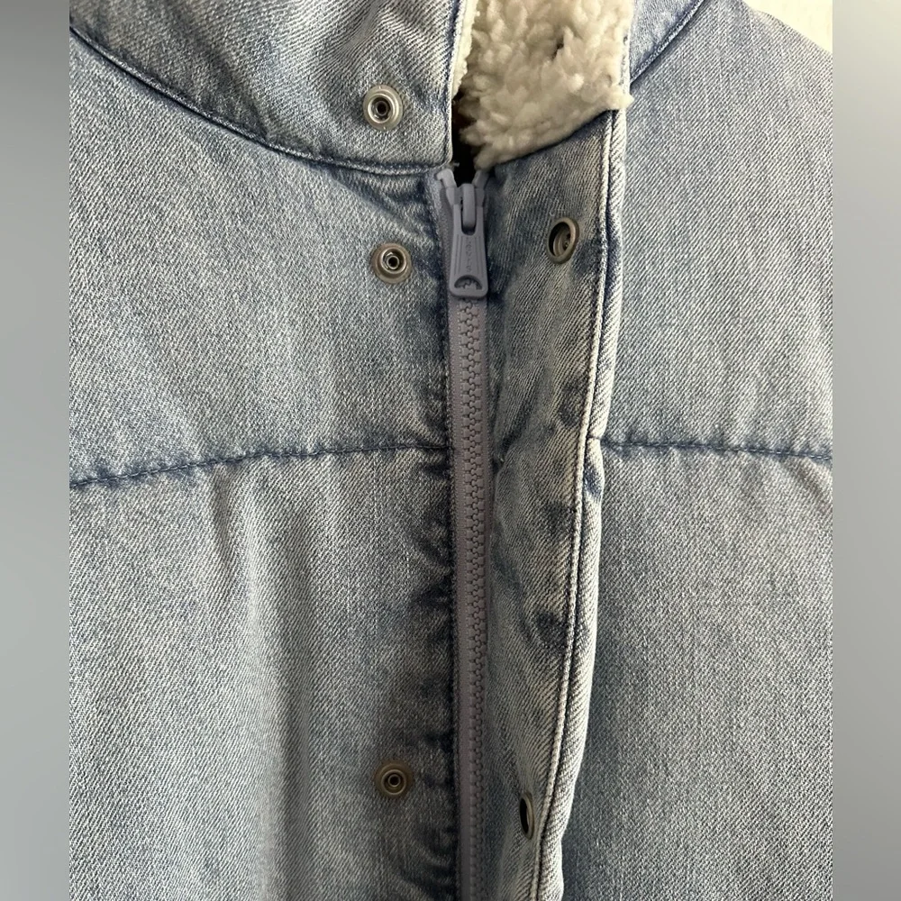 Levi’s Western Puffer Down Denim Jacket Oversized Sherpa Country Men Size Large